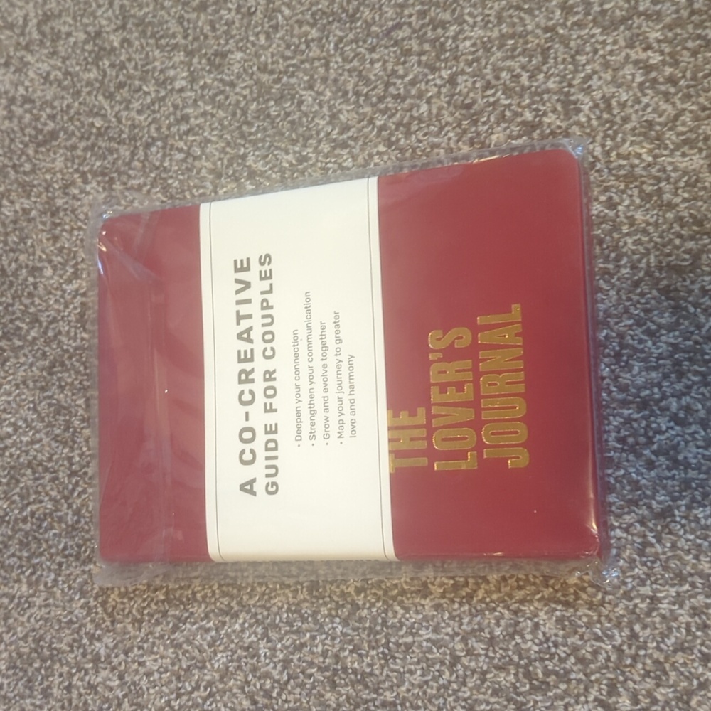 3/$30 New The Lover's Journal